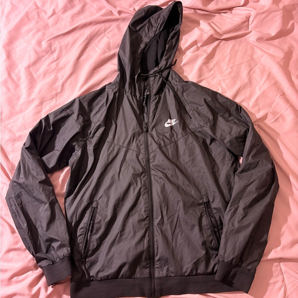 Nike Men's Charcoal Hooded Windbreaker